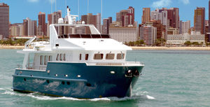 cruising motor yacht