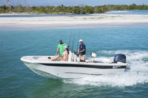 outboard center console boat 1