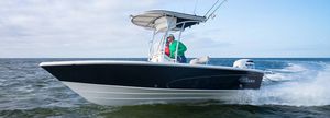 outboard center console boat