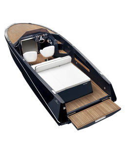 inboard runabout