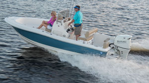 outboard center console boat 1