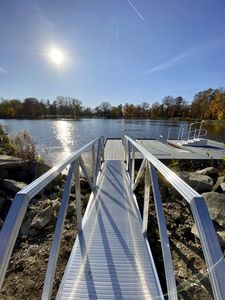 dock gangway