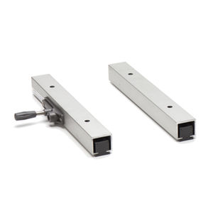 bracket track