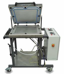 RTM injection machine