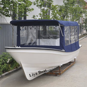 outboard center console boat