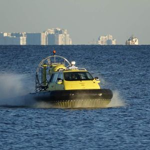 commercial hovercraft