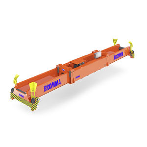 ship-to-shore crane spreader