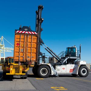 loaded container handler