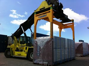 oversized container spreader