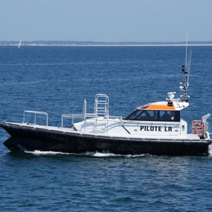 pilot boat