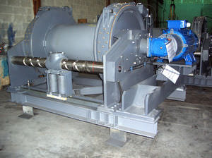 mooring winch