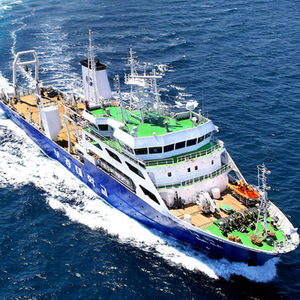 oceanographic research ship