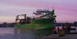 trailing suction hopper dredger special vessel 1