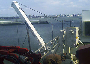 ship davit
