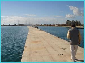 floating breakwater