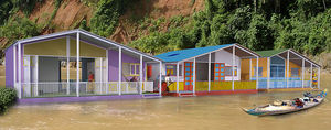 floating house