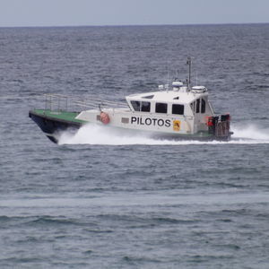 pilot boat 1