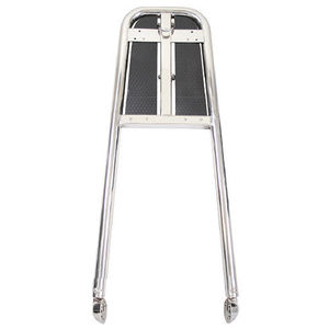 sailboat bowsprit