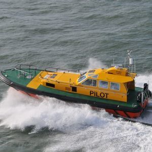 Pilot boat - 13m - HolyHead Marine Services - inboard waterjet / GRP