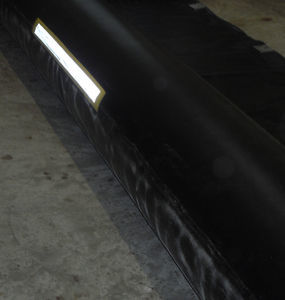 inflatable boom 1