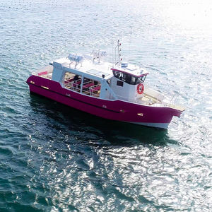 passenger boat 1