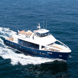 passenger boat 1