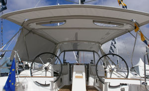 sailboat Bimini top