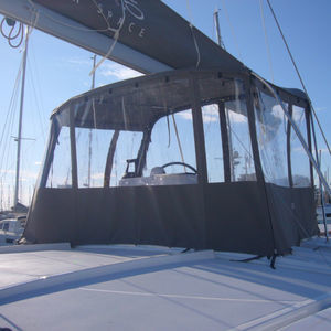 power boat cockpit enclosure