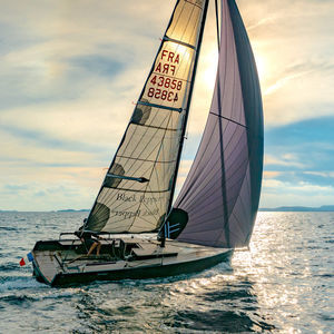 fast cruising sailboat