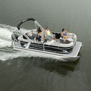 outboard pontoon boat 1