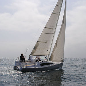 cruising sailboat