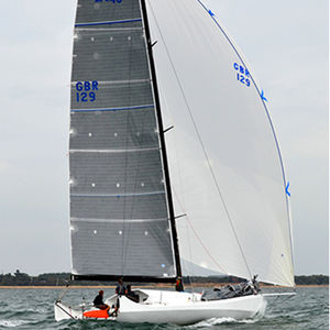 one design sailboat