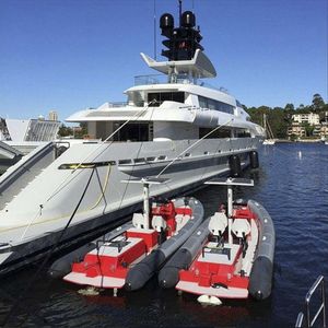 inboard inflatable boat 1