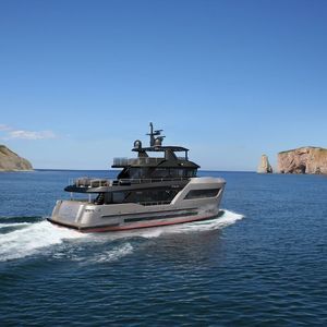 cruising motor yacht