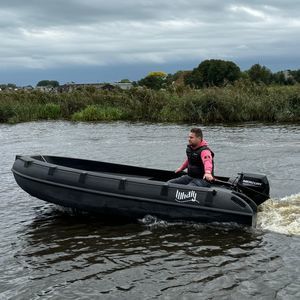 outboard small boat