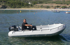 outboard small boat