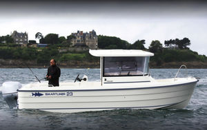 outboard day fishing boat