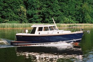 inboard day fishing boat