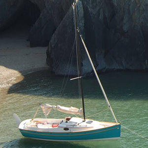 day-sailer sailboat
