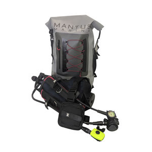 oxygen scuba tank