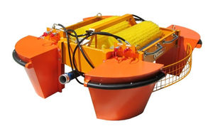 multi-brush oil skimmer