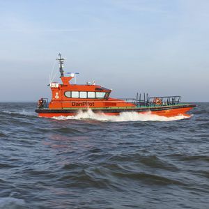 pilot boat