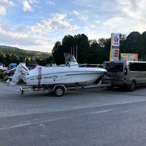 outboard center console boat 1