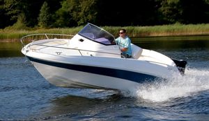 outboard center console boat 1