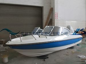 outboard deck boat