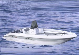 inboard center console boat 1