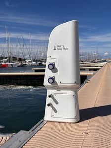 electrical distribution pedestal