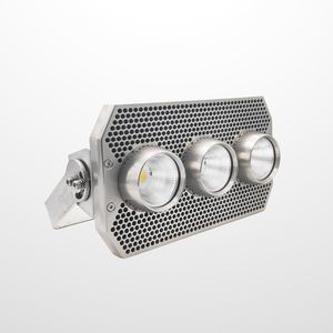deck floodlight 1
