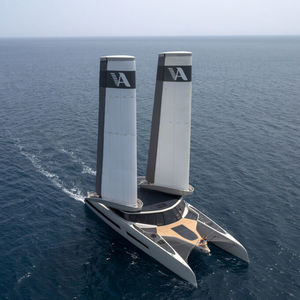 catamaran sailing yacht