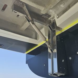 tender lift